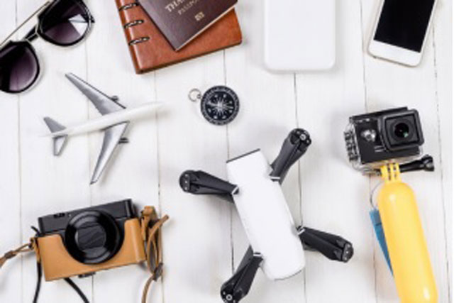 Tech Tips for Holiday Vacationers