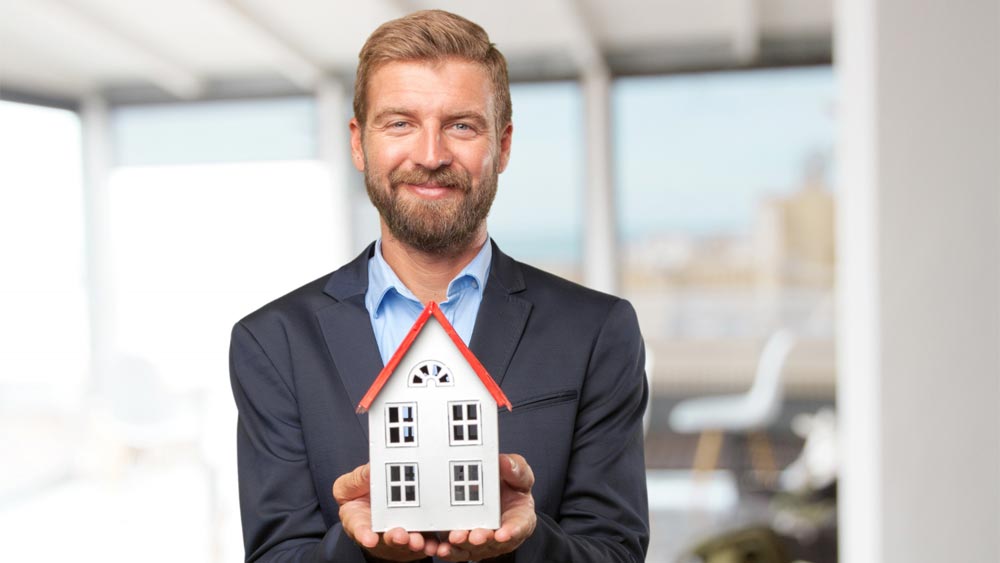 Real Estate Marketer