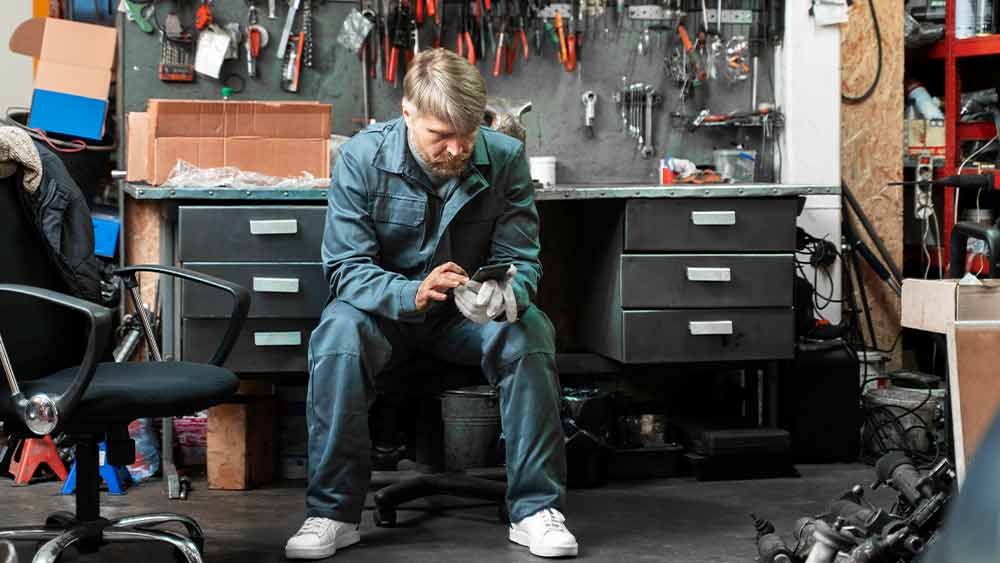 Types of Garage Cabinets