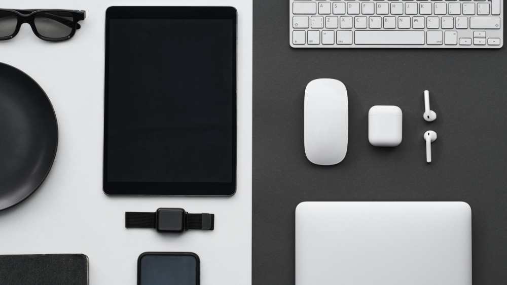 Gadgets as gifts for men