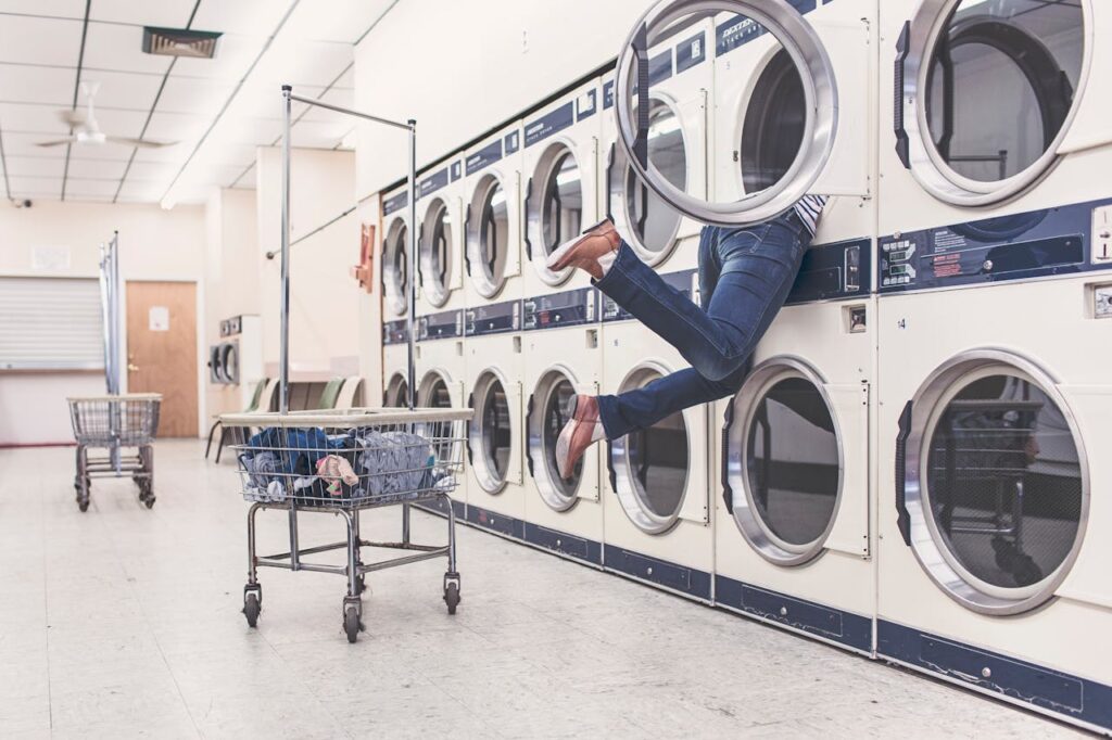 washing outdoor working clothes