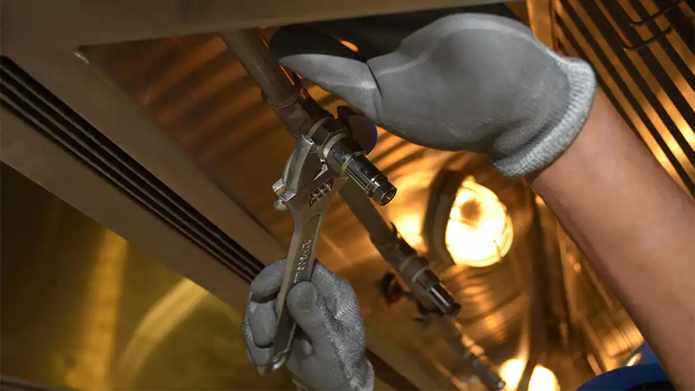 DIY vs Professional Plumbing Repairs