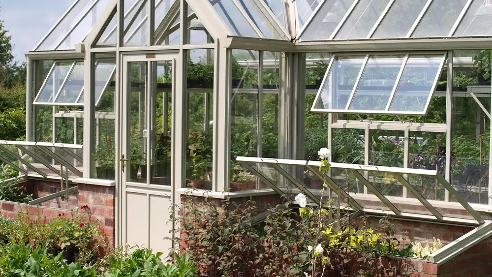 benefits of greenhouses