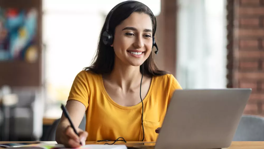 top factors to consider when choosing an online school